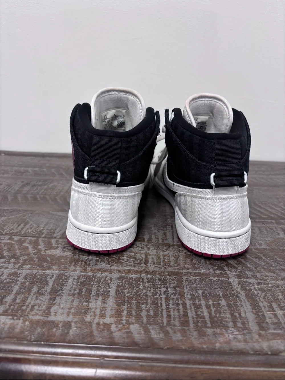 Jordan 1 Mid SE Utility Canvas Sneaker in White & Black